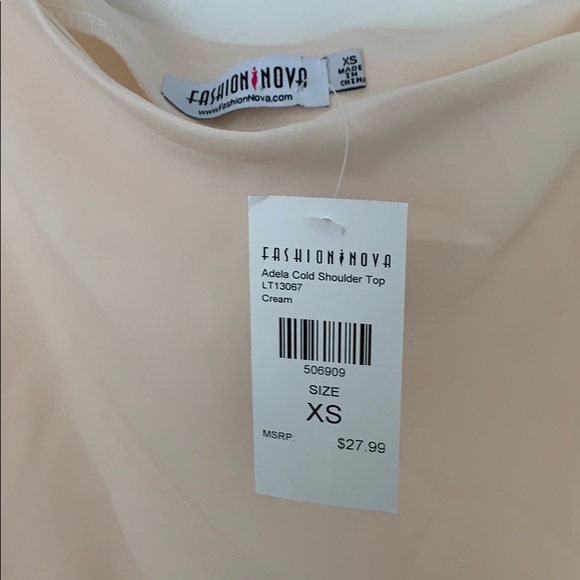 Fashionova Off the Shoulder Blouse - Picture 2 of 5